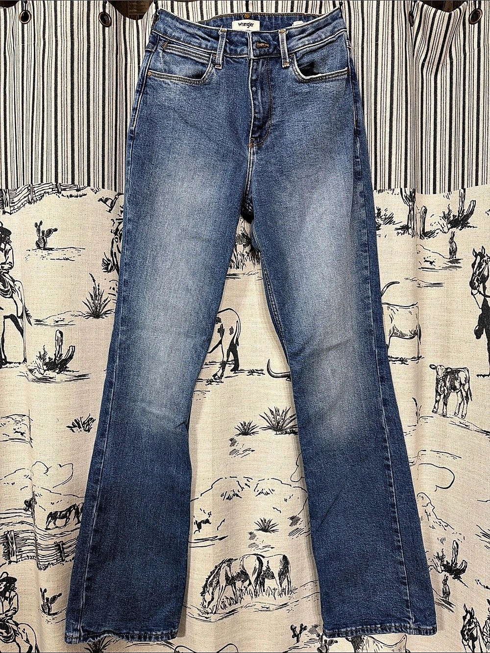 Wrangler High-Rise Bootcut Jeans Blue Waist 26x34